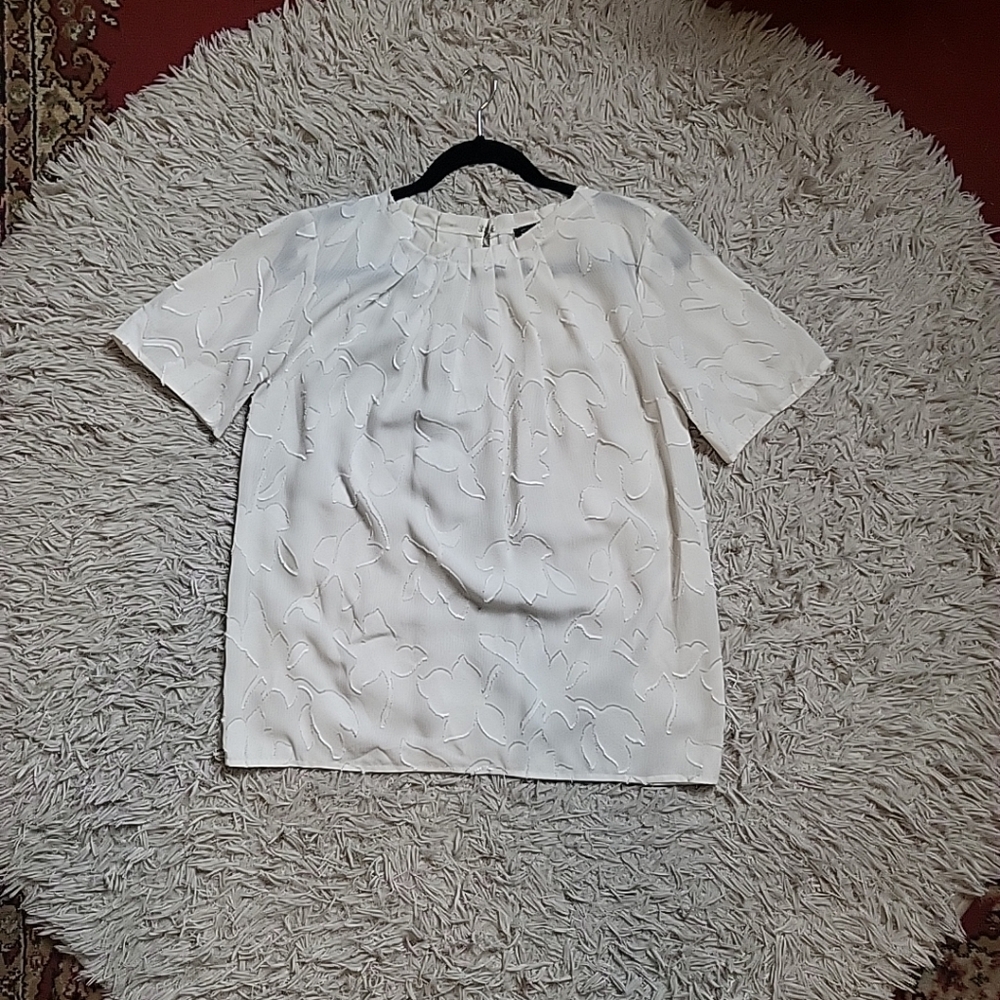 Ann Taylor Blouse White Ivory Floral Size XS Extra Small Work Office Business ✨️